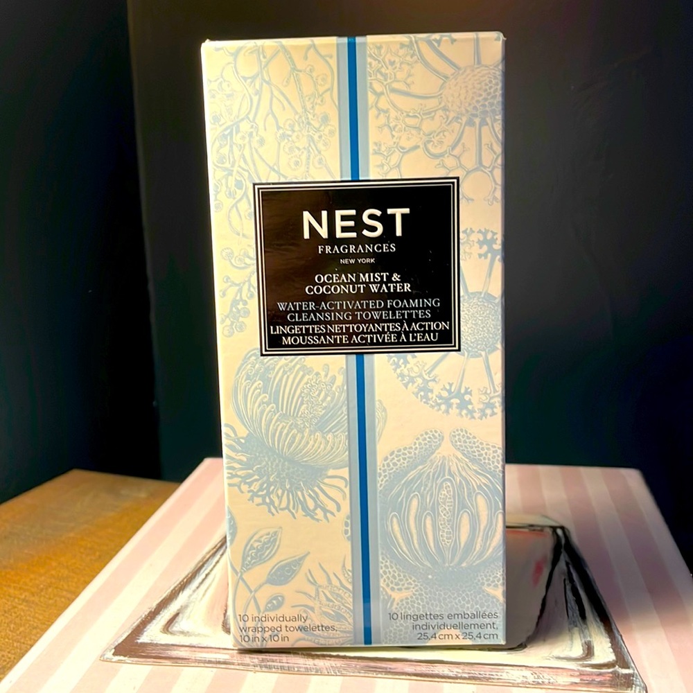 🌊 Nest Fragrances Cleansing Towelettes🌊